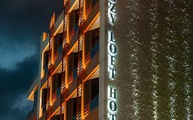 Cozy Loft Hotel