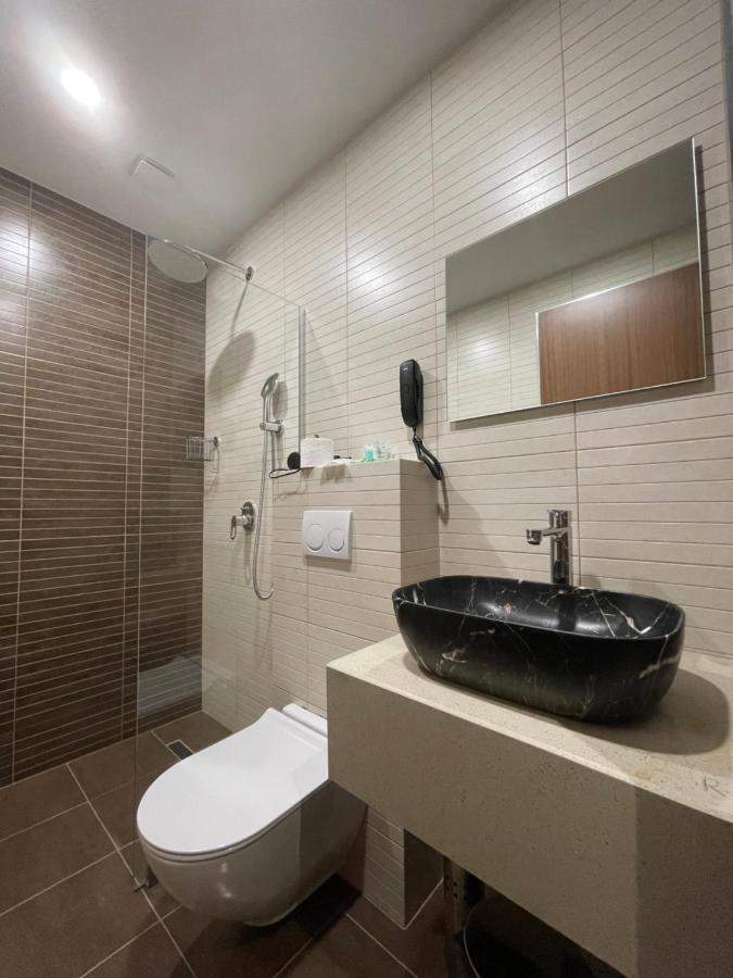 Cozy Loft Hotel Батуми Экстерьер фото